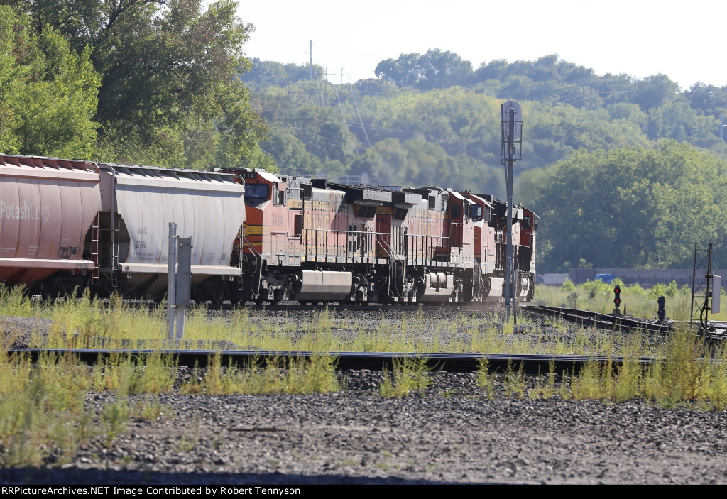 BNSF 4114